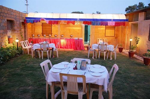 Hotel Priya Jaisalmer Esterno foto