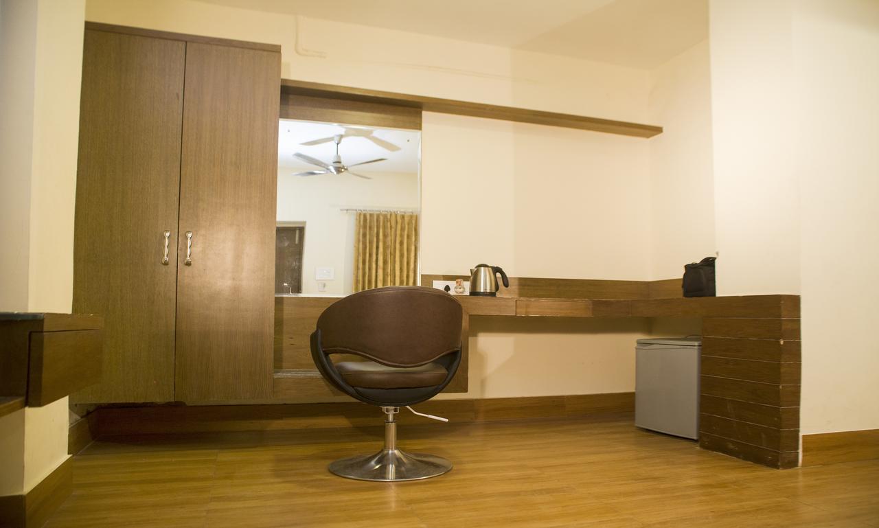 Hotel Priya Jaisalmer Esterno foto