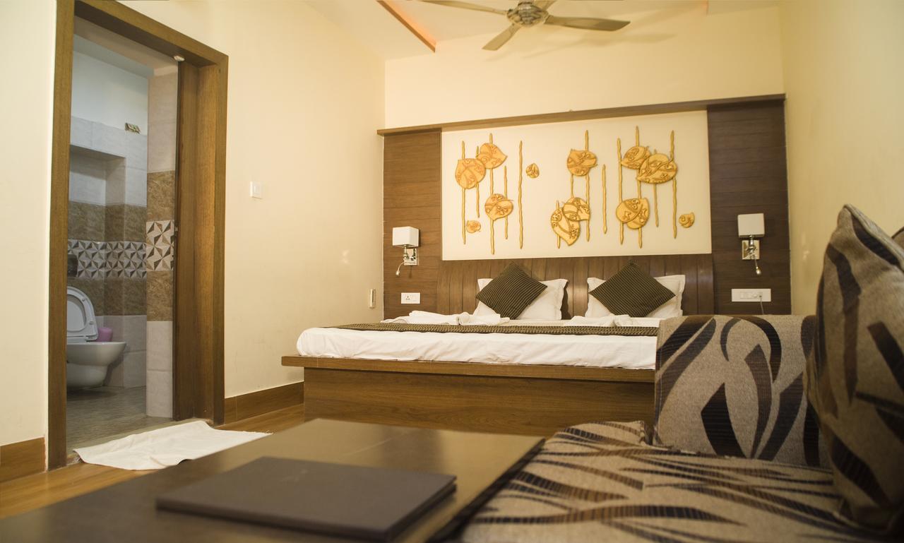 Hotel Priya Jaisalmer Esterno foto